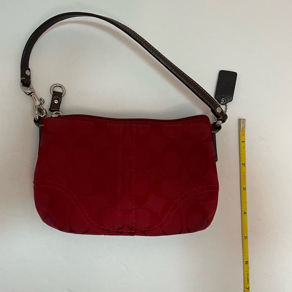 Coach red logo wristlet clutch purse embellished leather embossed - Picture 6 of 11